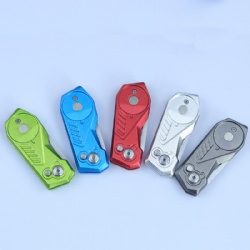 automatic metla divot tool